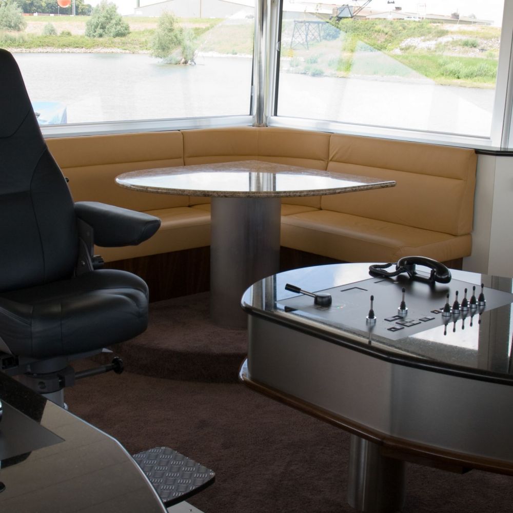 Scheepsinterieur en timmerwerk Duc in Altum